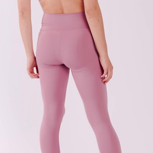 NWOT Adidas Optime Stash Pocket High Waisted 7/8 Leggings in Dusty Rose Size M - Picture 2 of 6